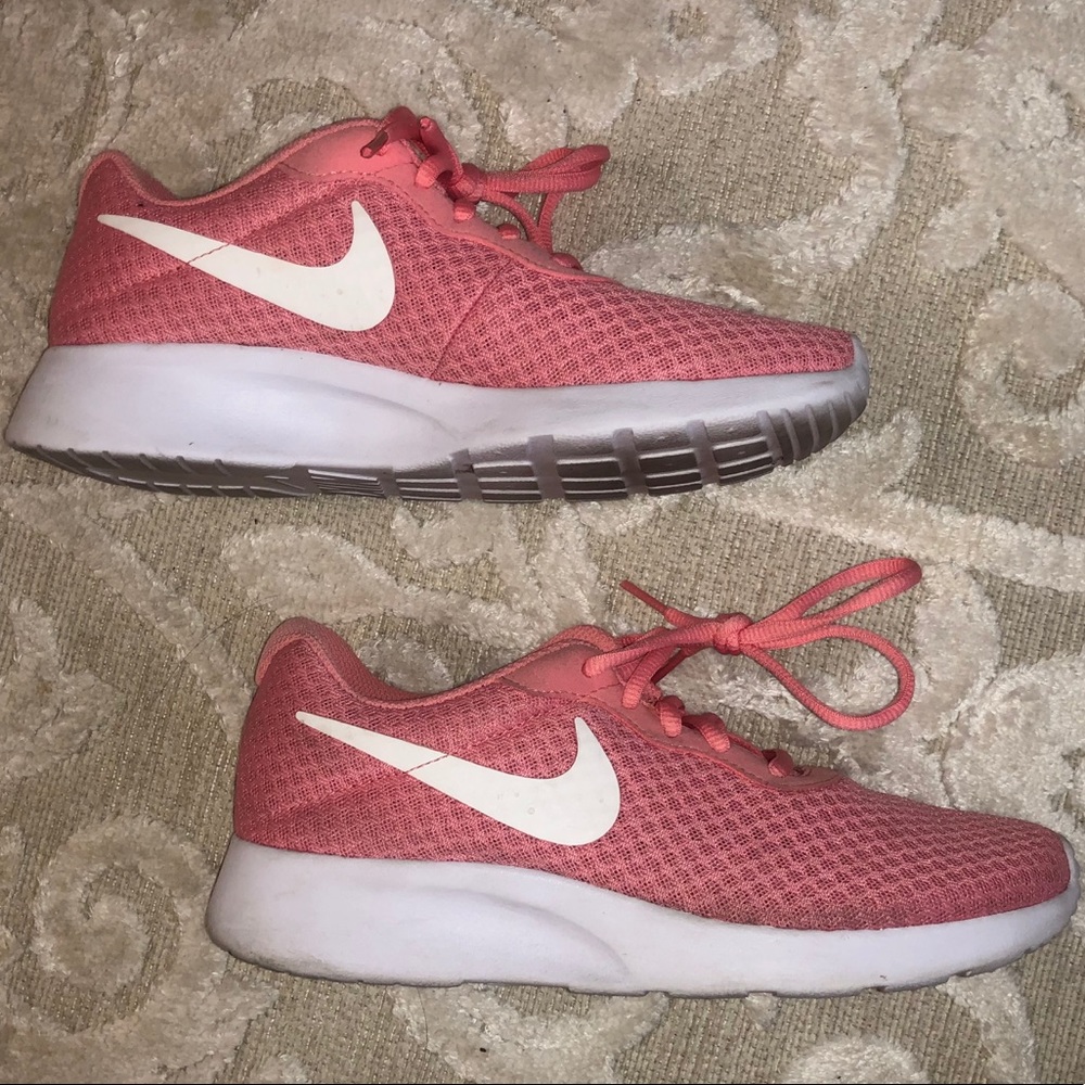 ❌SOLD❌ Pink Nike